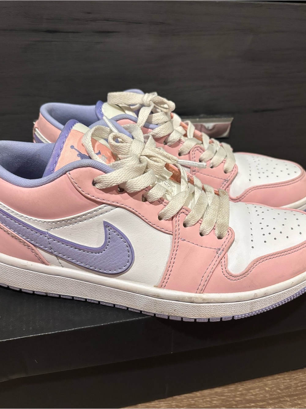 Nike Low-Top Sneakers in Pink, Lavender & White